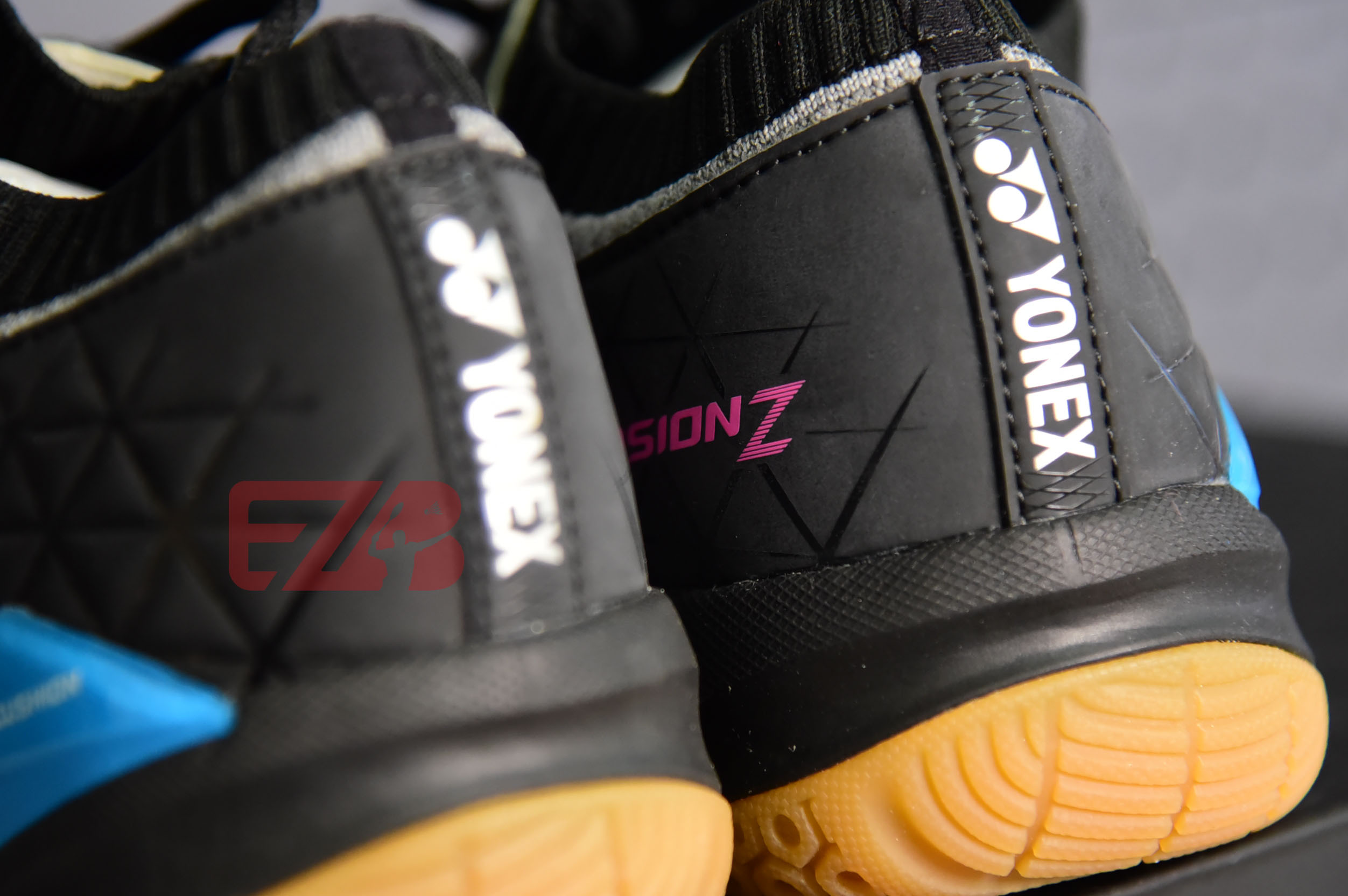 GIÀY CẦU LÔNG YONEX ECLIPSON Z CHÍNH HÃNG